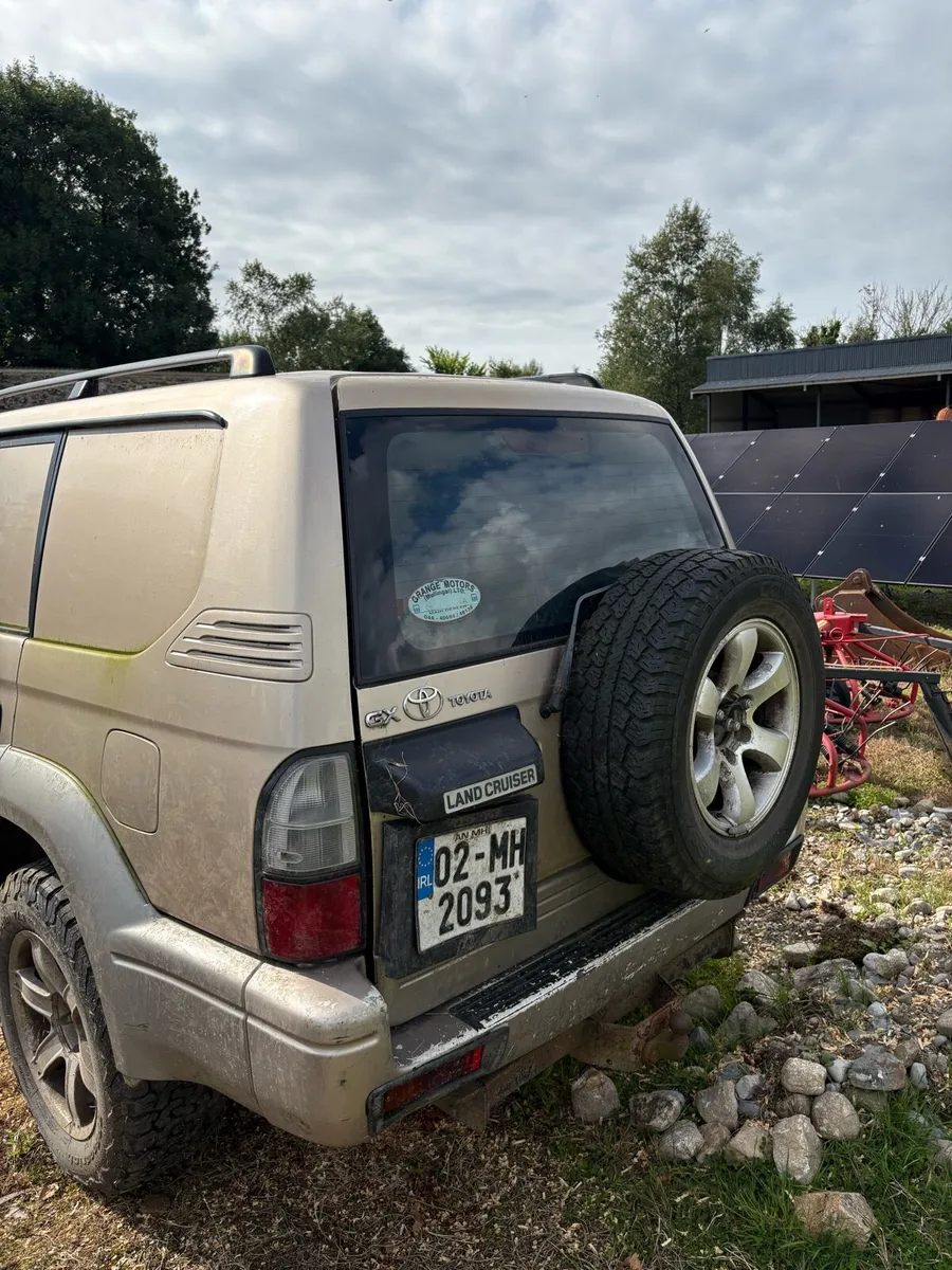 Toyota Landrcruiser LWB for parts - Image 3