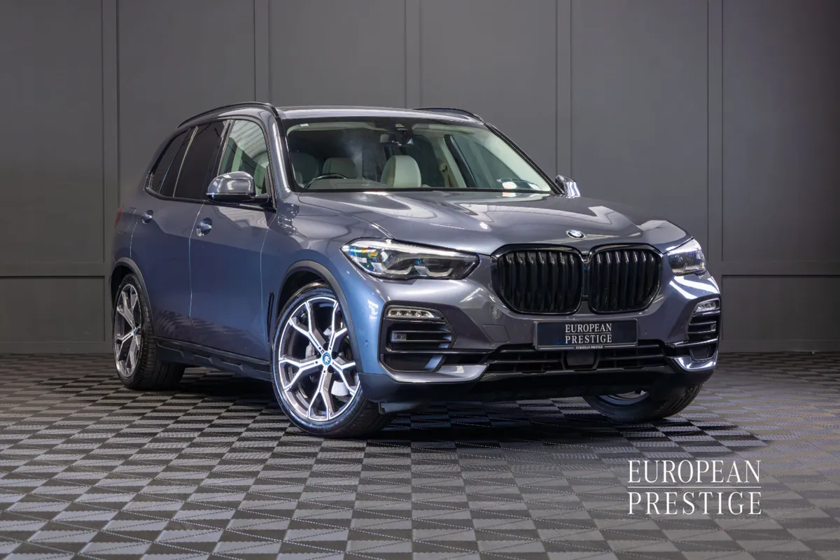 2019 BMW X5 X-Drive 30d X-Line 5 Seat N1 Crewcab - Image 1