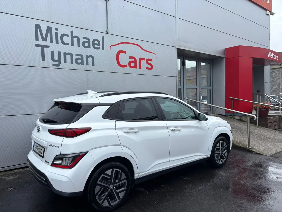 2021 Hyundai Kona 64kwh, Face lift, CarPlay - Image 3