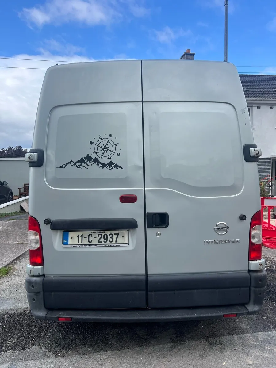 2011 Interstar Camper - Image 2
