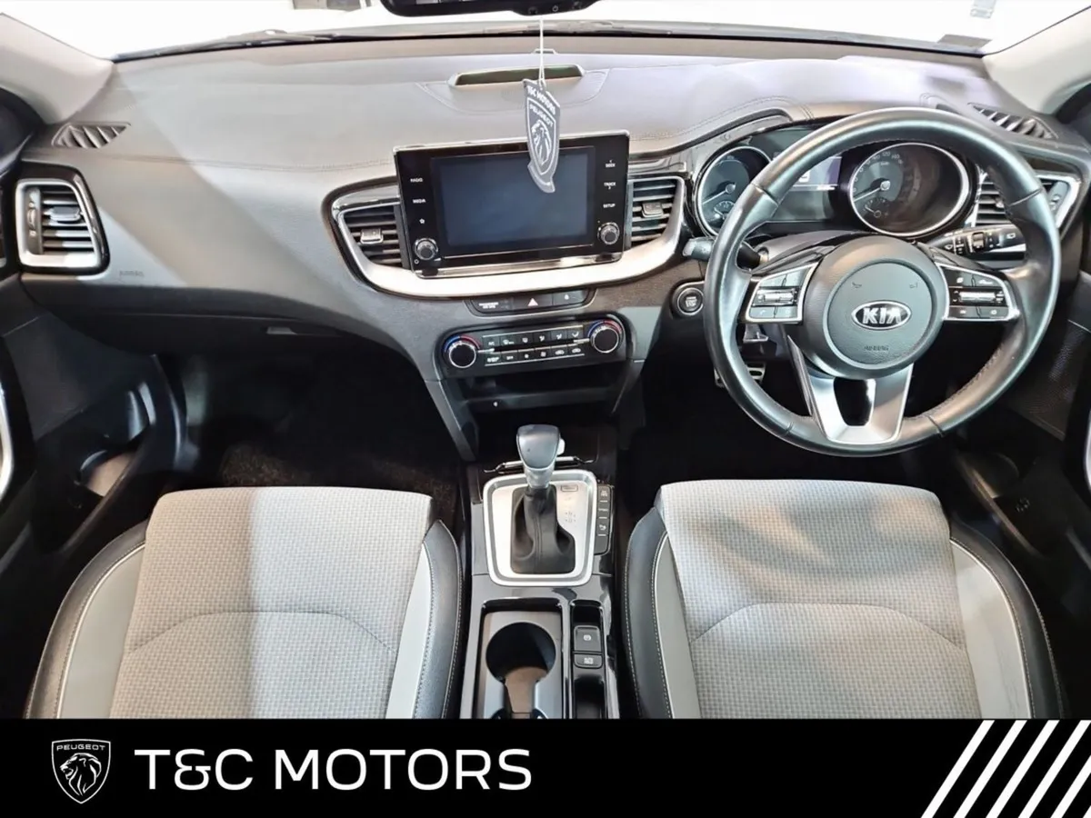 Kia Ceed Phev  Reversing Camera With Sensors  17 - Image 3