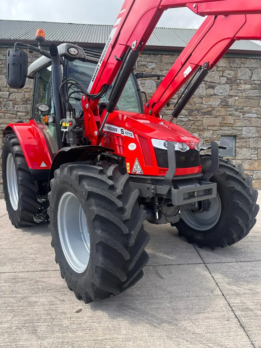 Massey Ferguson 5713s - Image 2