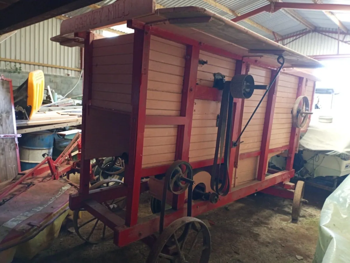 Garvie Vintage Threshing Mill - Image 1