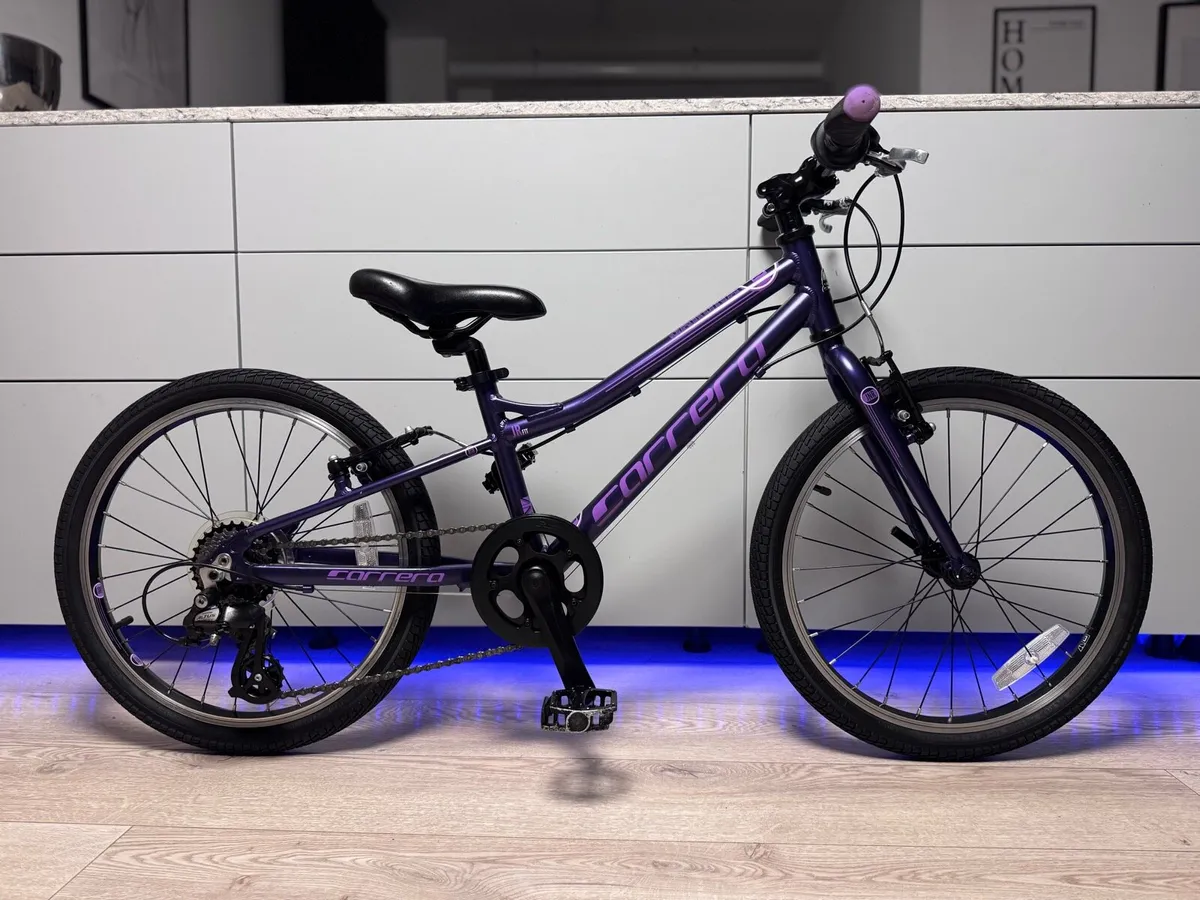 Carrera Kids Bike 20 inch - Image 1