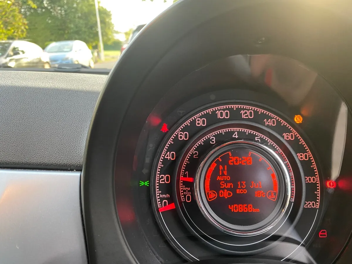 Fiat 500 Sport Automatic  2014 - Image 2