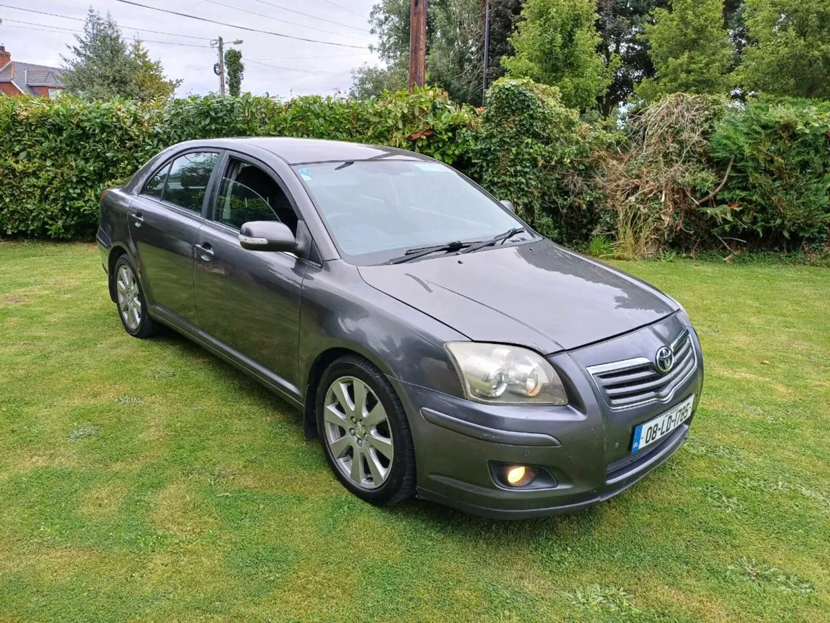 Toyota Avensis - Image 1