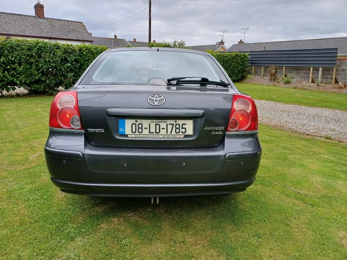 Toyota Avensis - Image 4