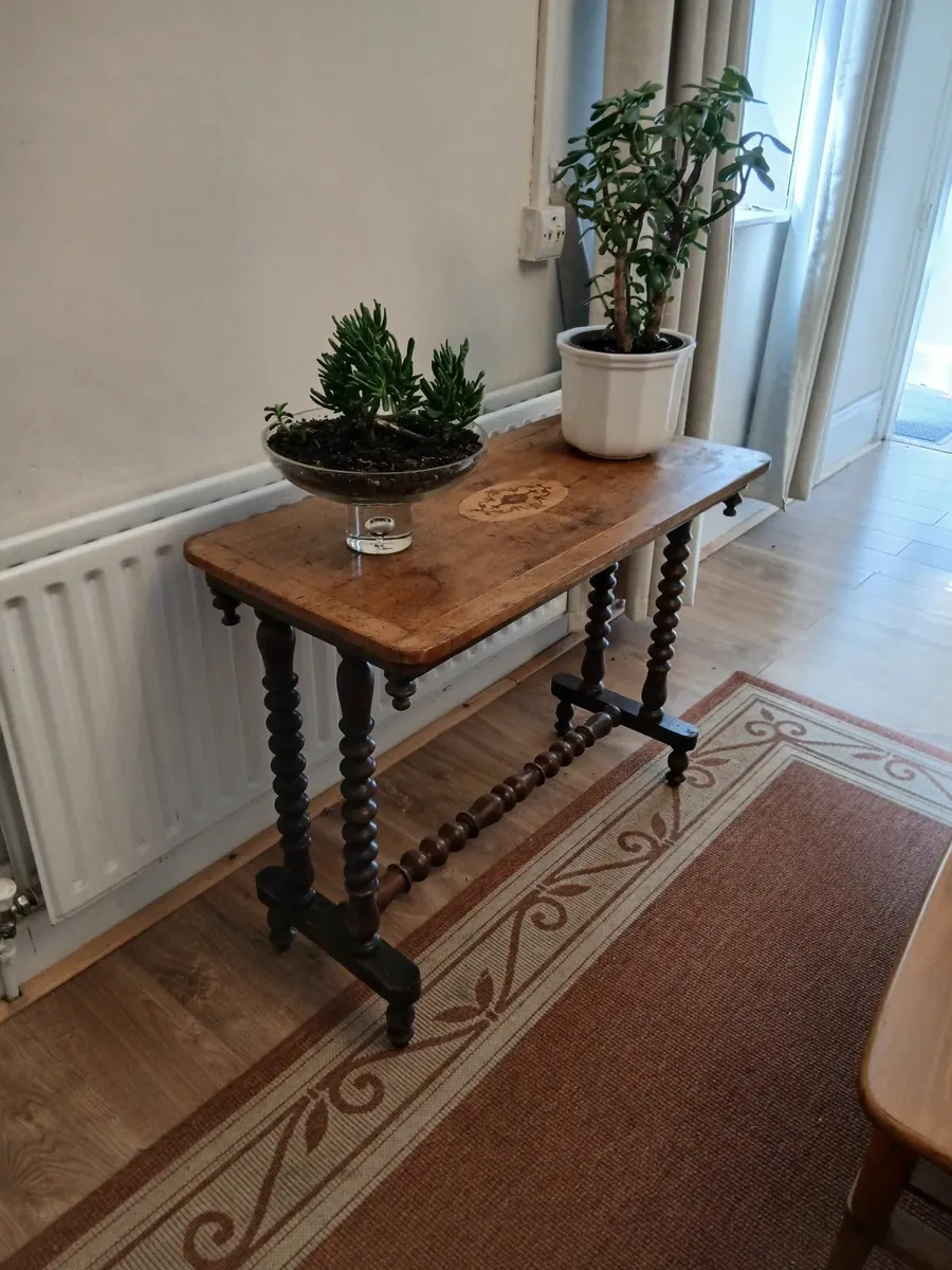 Early 19 century bobbin hall table with rosewood t - Image 1