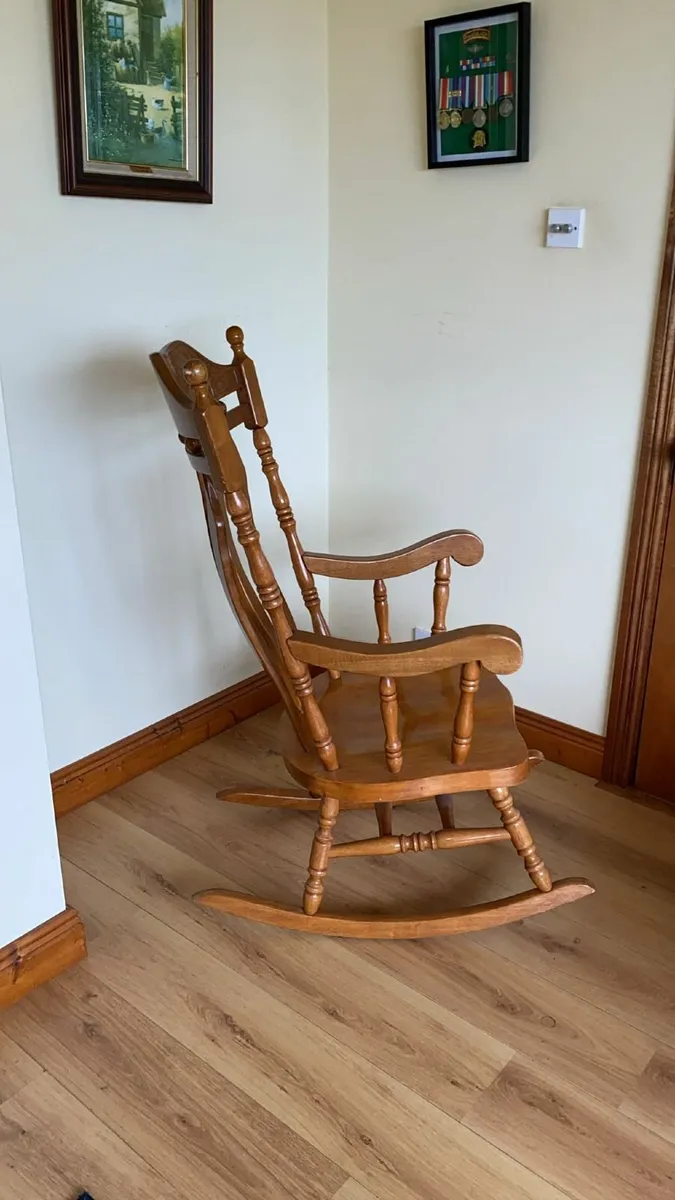 Matching pair of  wooden rocking chairs - Image 2