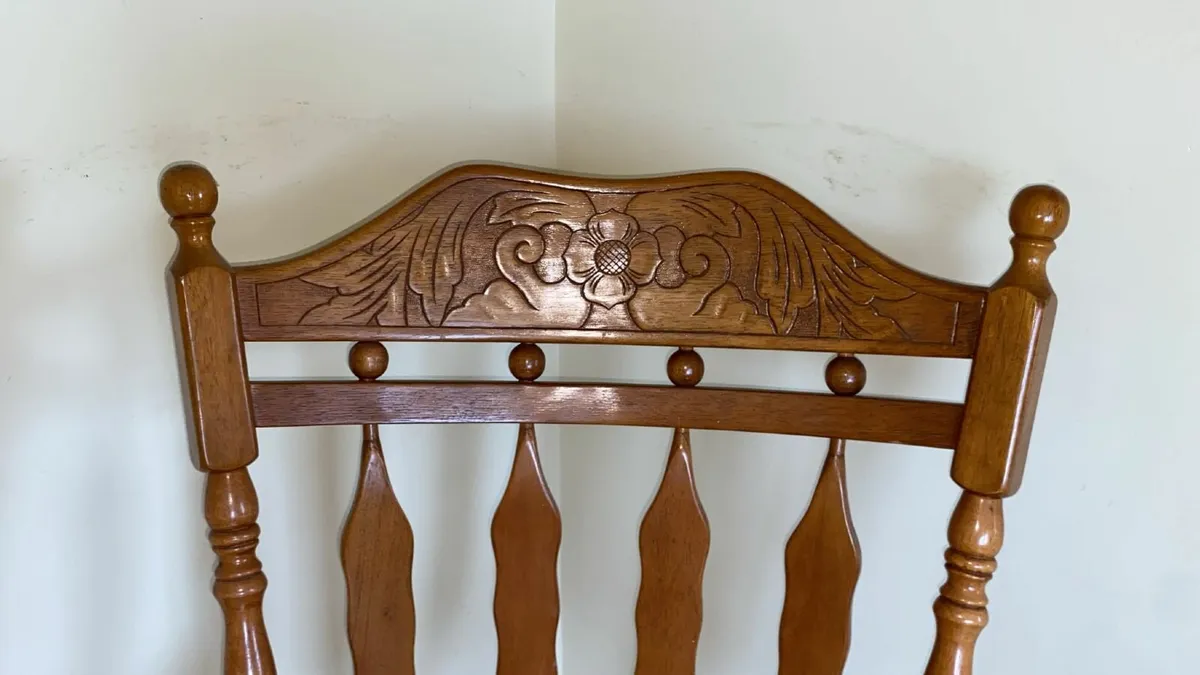 Matching pair of  wooden rocking chairs - Image 3