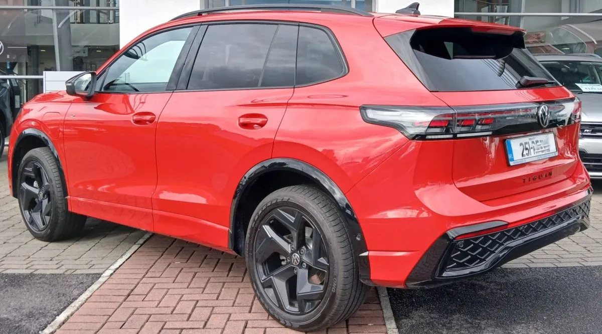 Volkswagen Tiguan R-line Edition 75 1.5 Phev DSG - Image 4