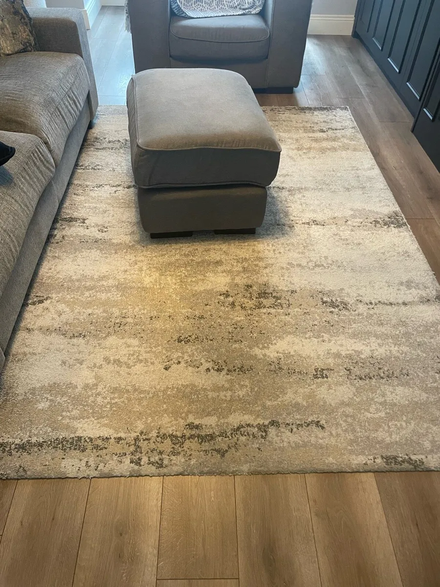 Rug - Image 2