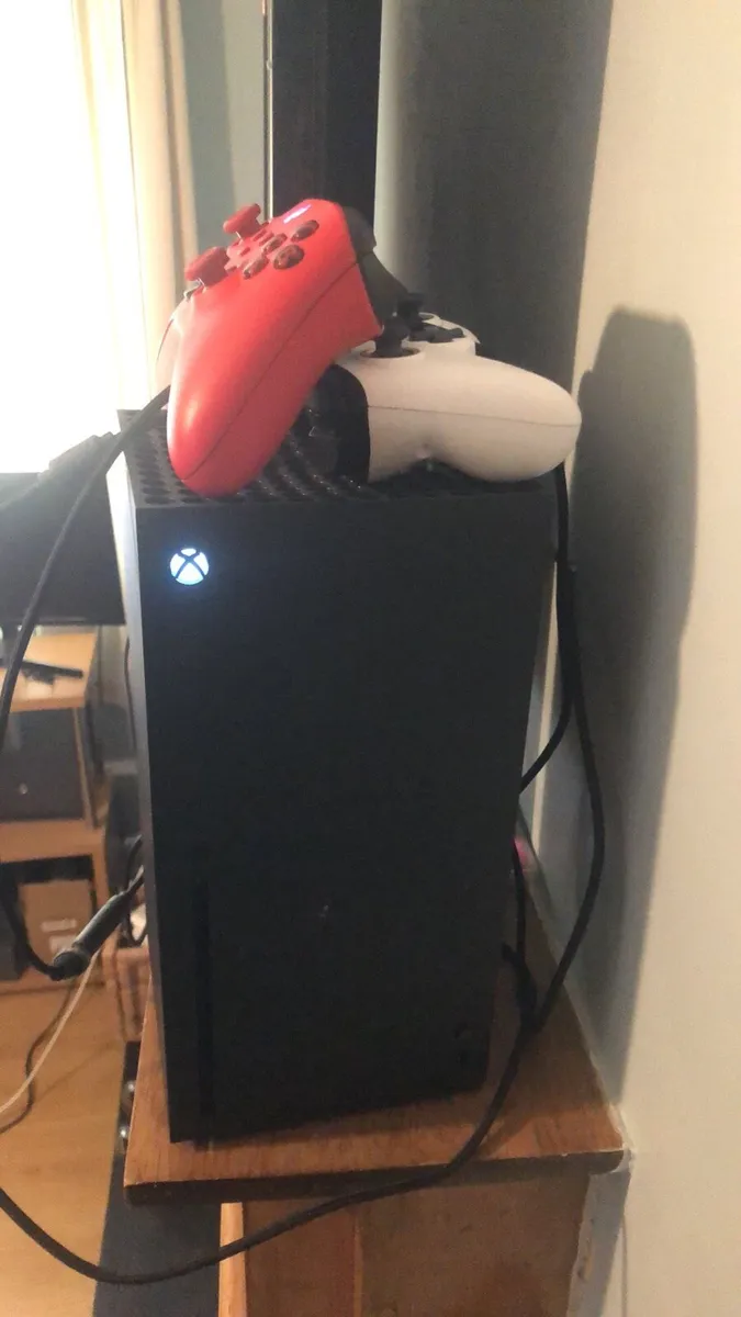 Xbox one X 1 TB