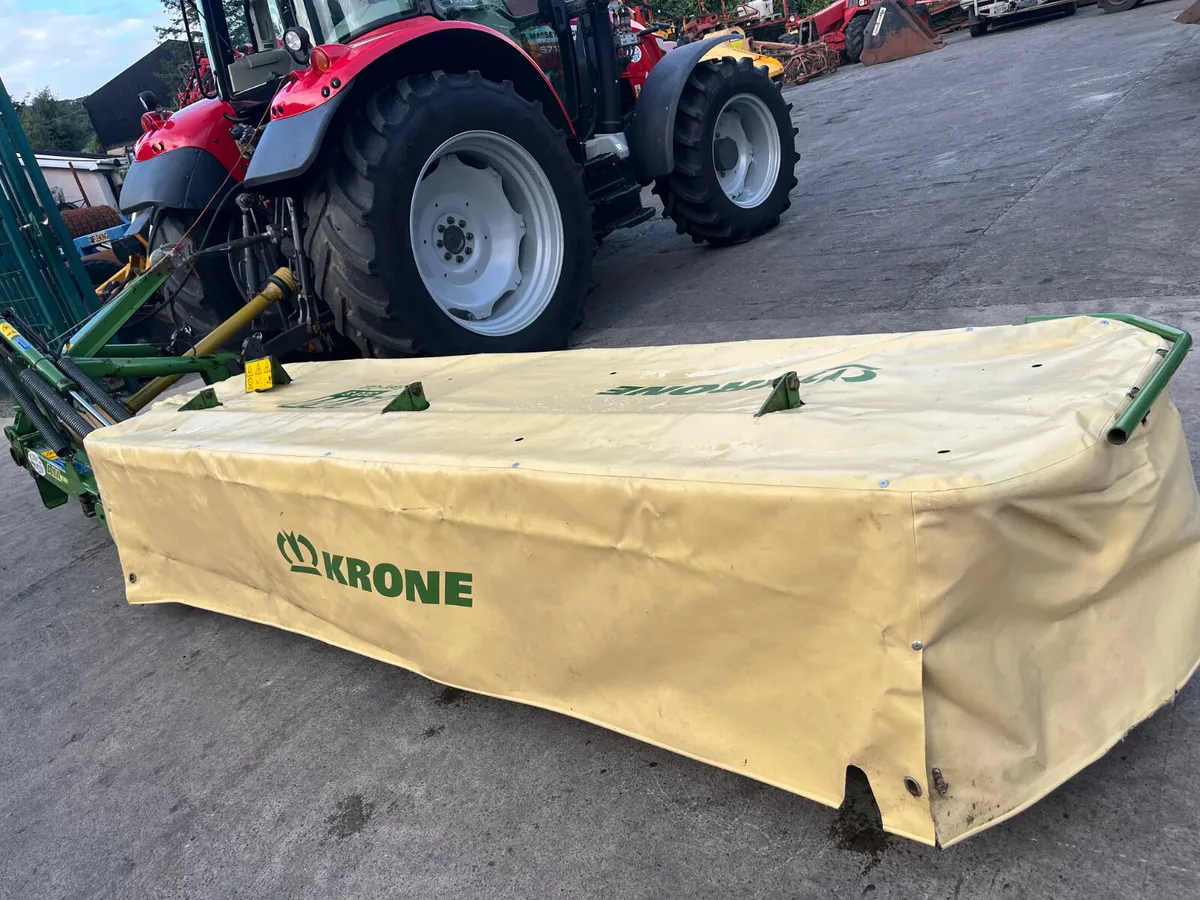 Krone AM 323s mower - Image 2