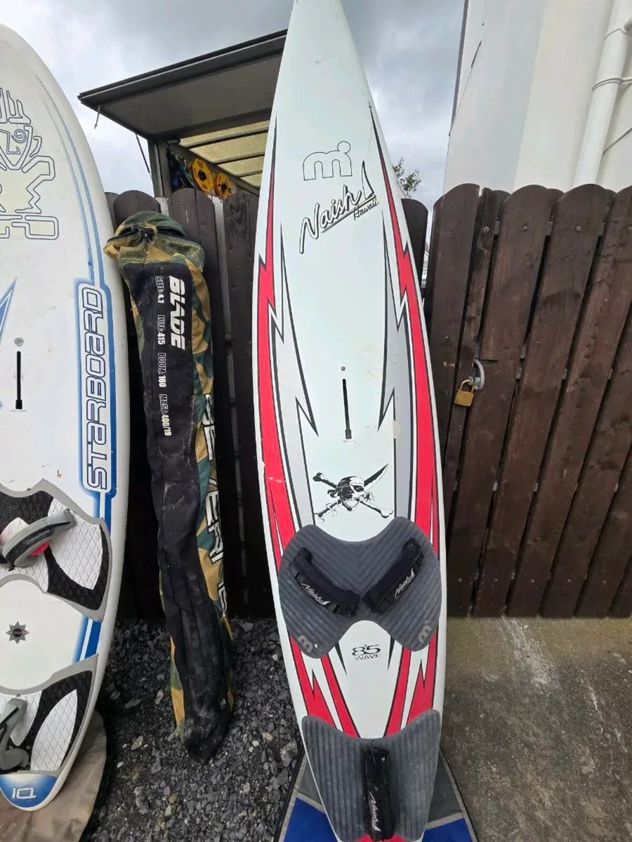 Windsurfing equipment - Image 4