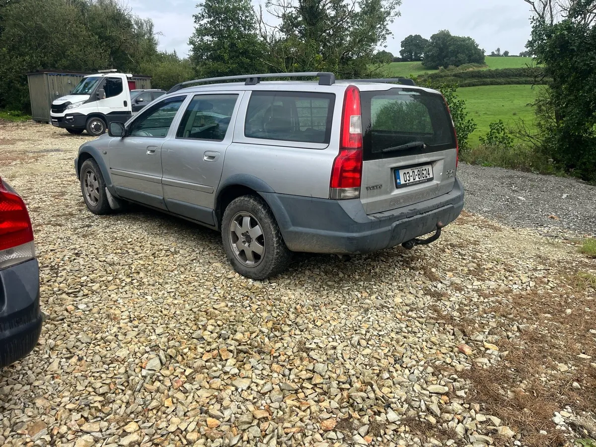 2x Volvo xc70 4x4 cross country’s - Image 3