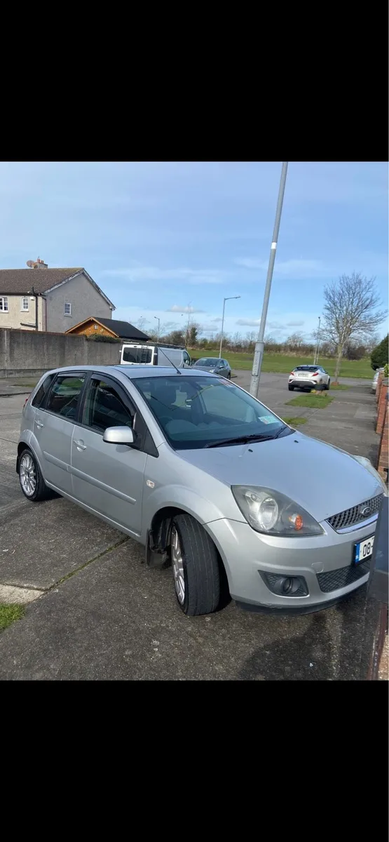 Ford fiesta - Image 3
