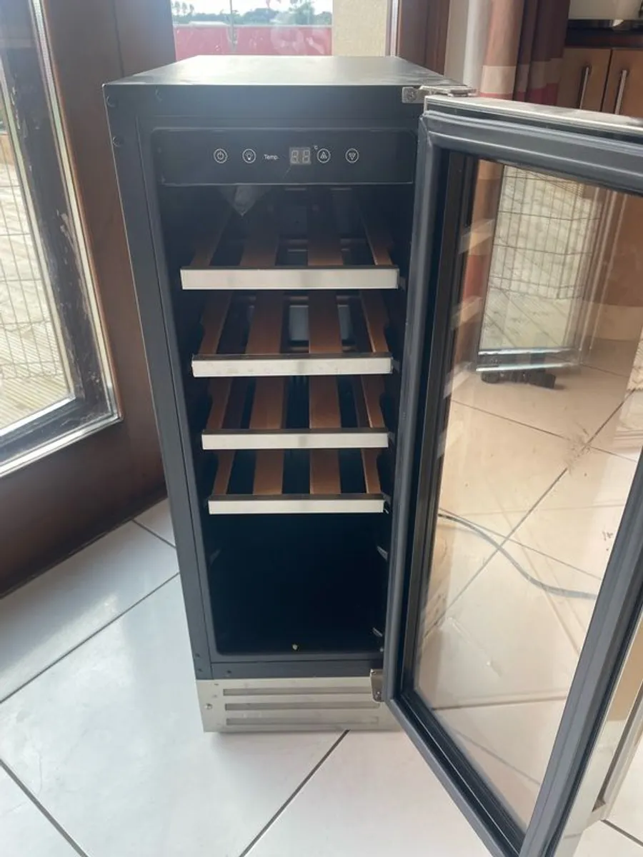 Wine cooler - Image 1