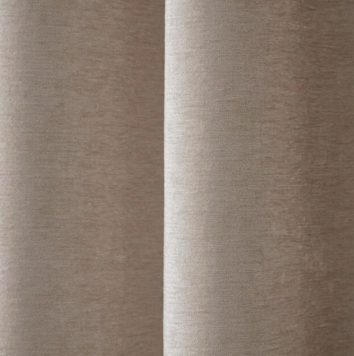 Curtains - Image 2