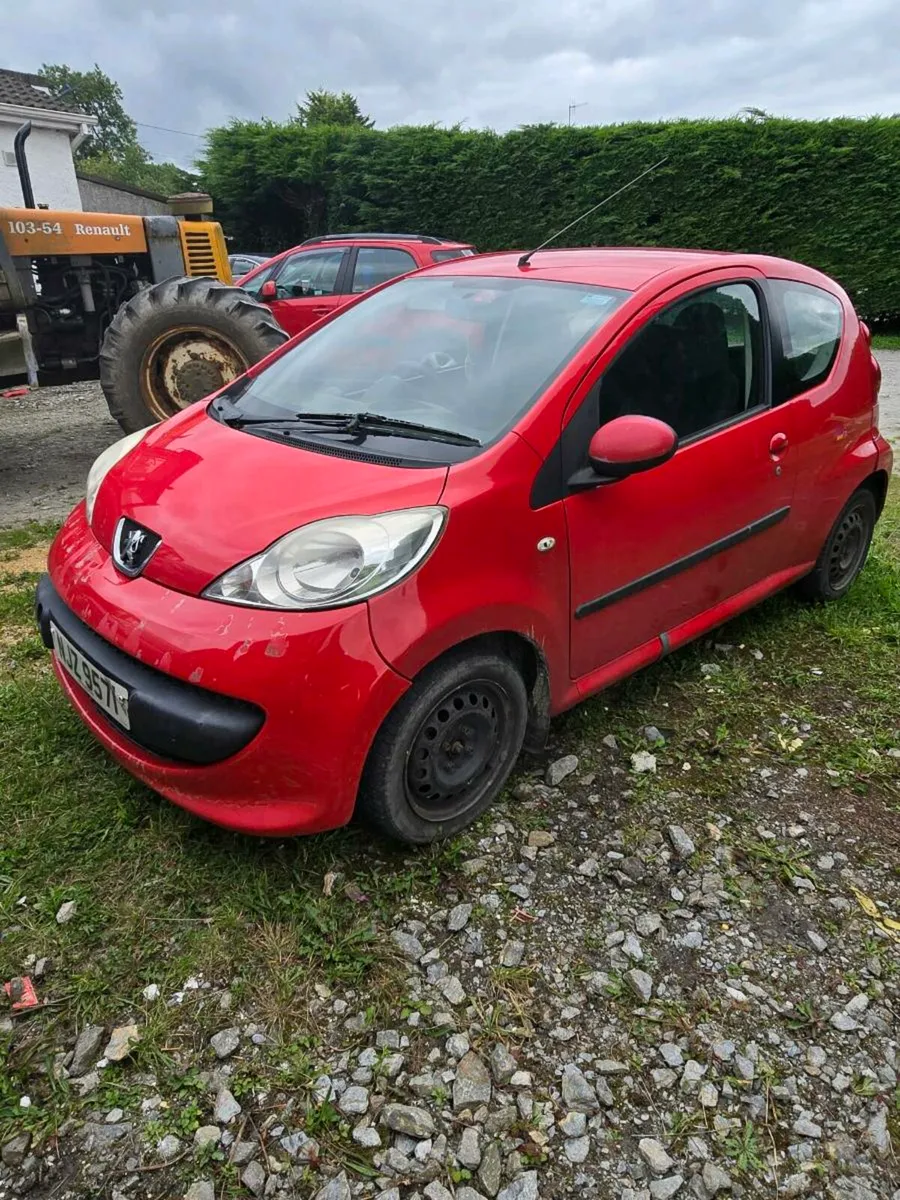 107 Peugeot - Image 2