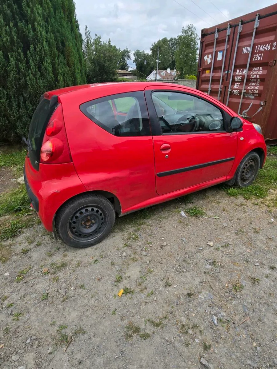 107 Peugeot - Image 4