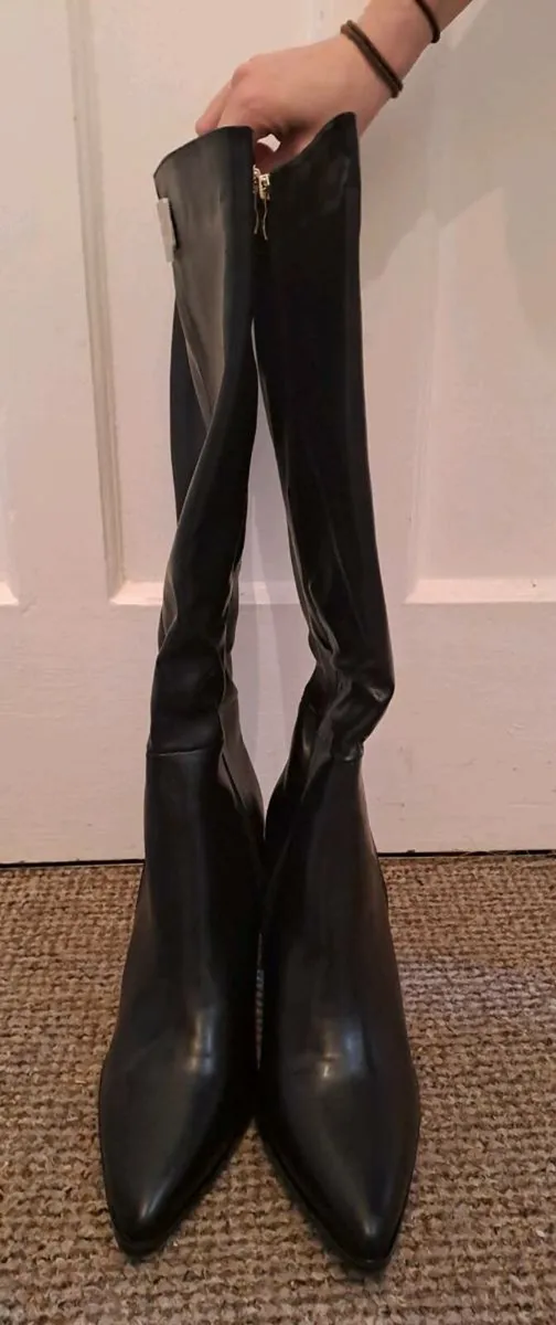 High heel Black boots size 11 or 44 - Image 4