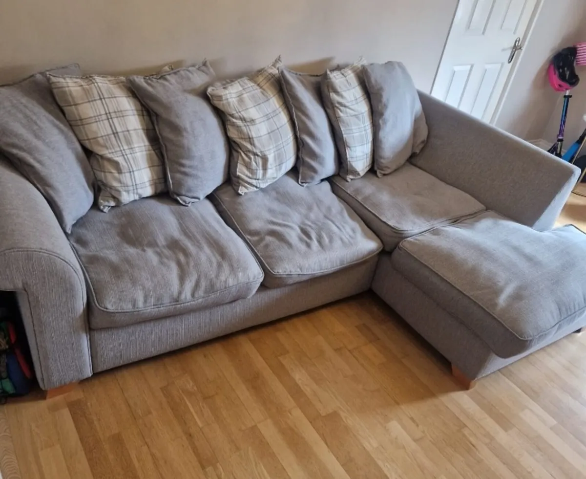 L shape corner sofa - Image 2
