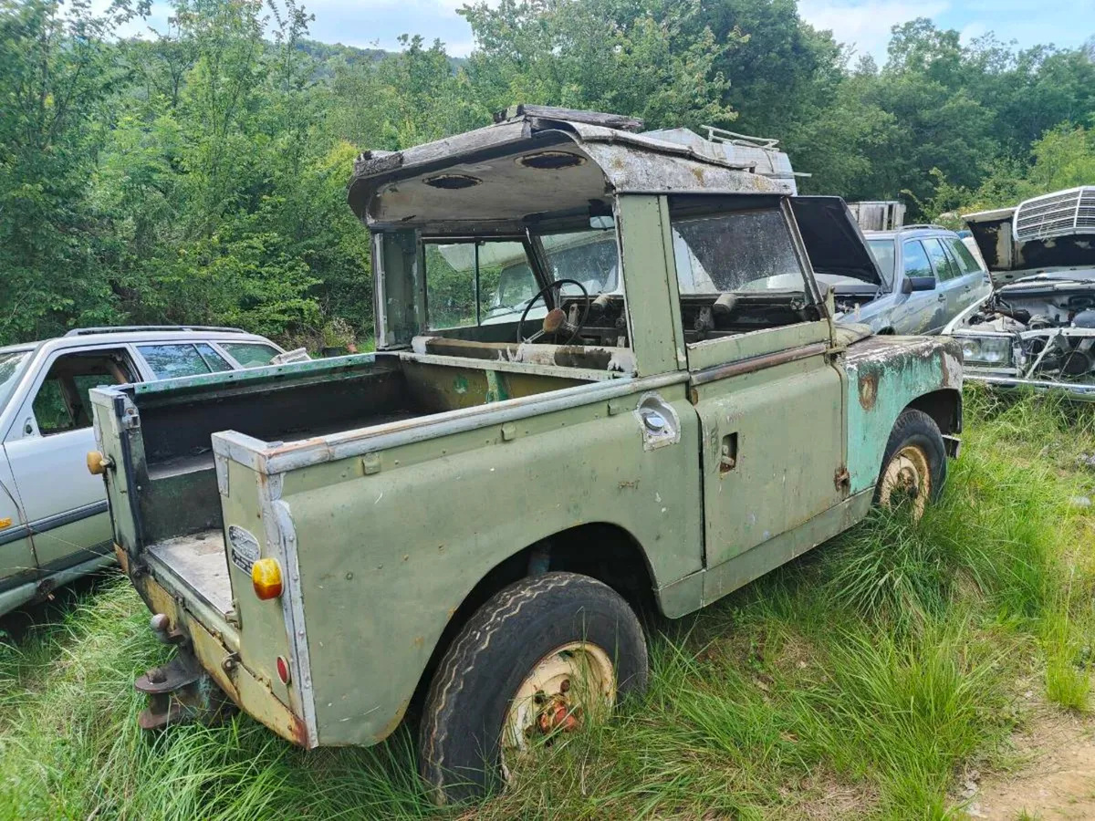 1959 Series 2 Land Rover Station Wagon - Image 3