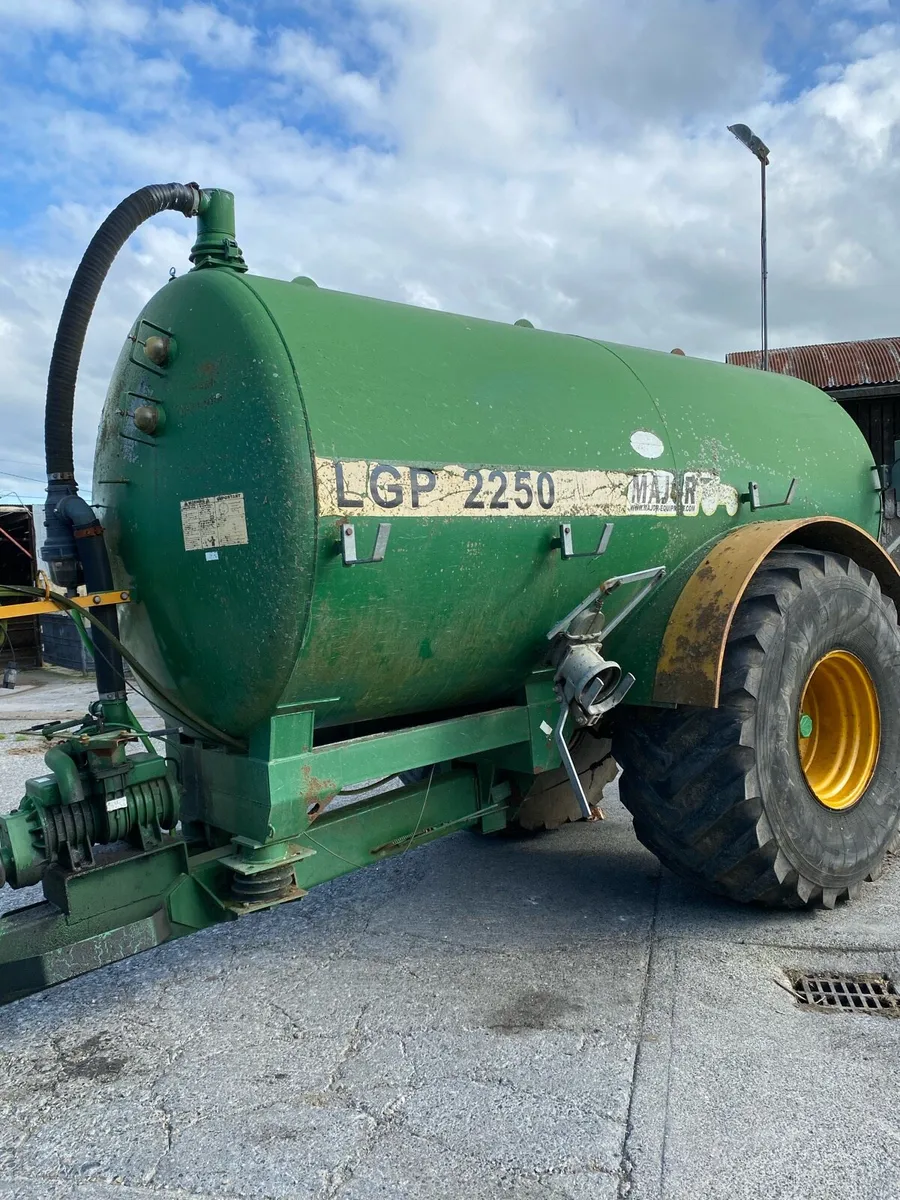Slurry tanker - Image 4