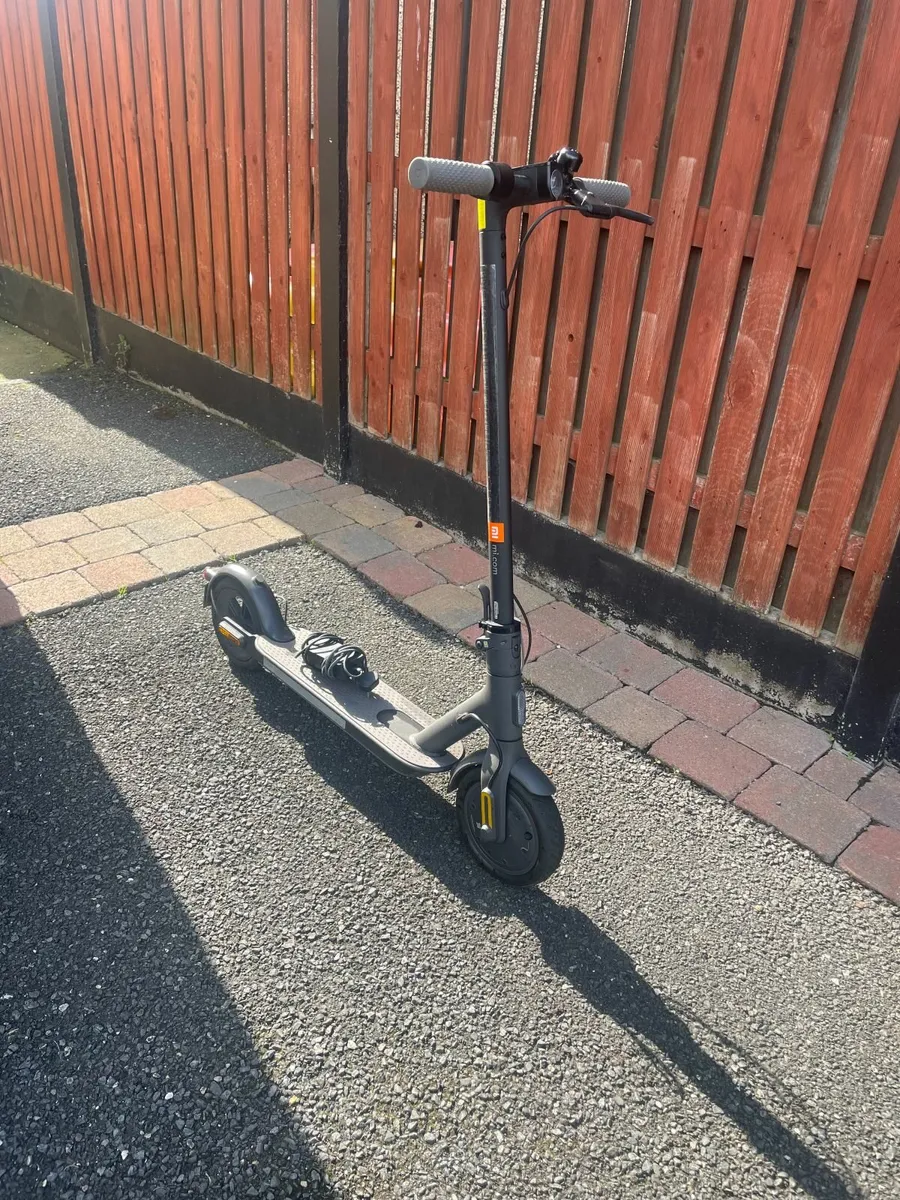 Mi Electric 1S Scooter - Image 2