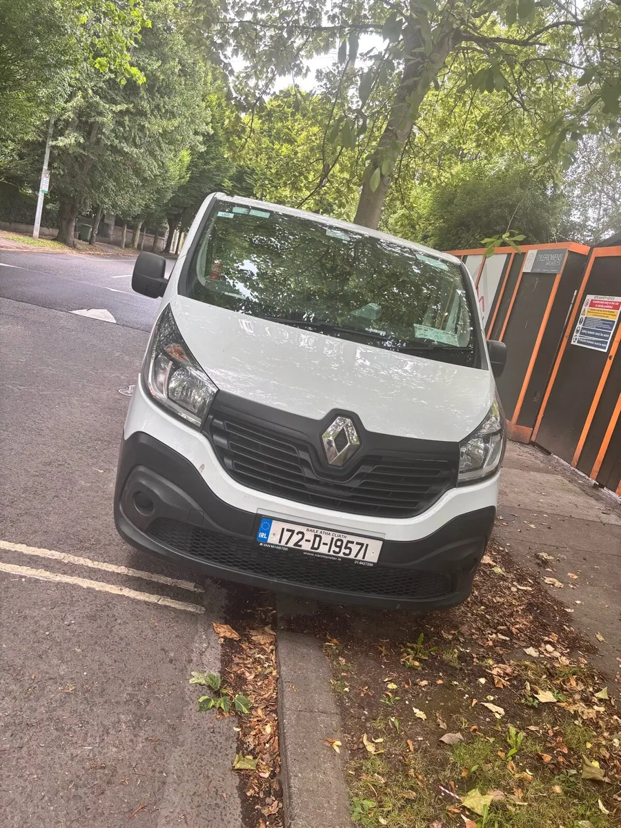Renault Trafic - Image 1