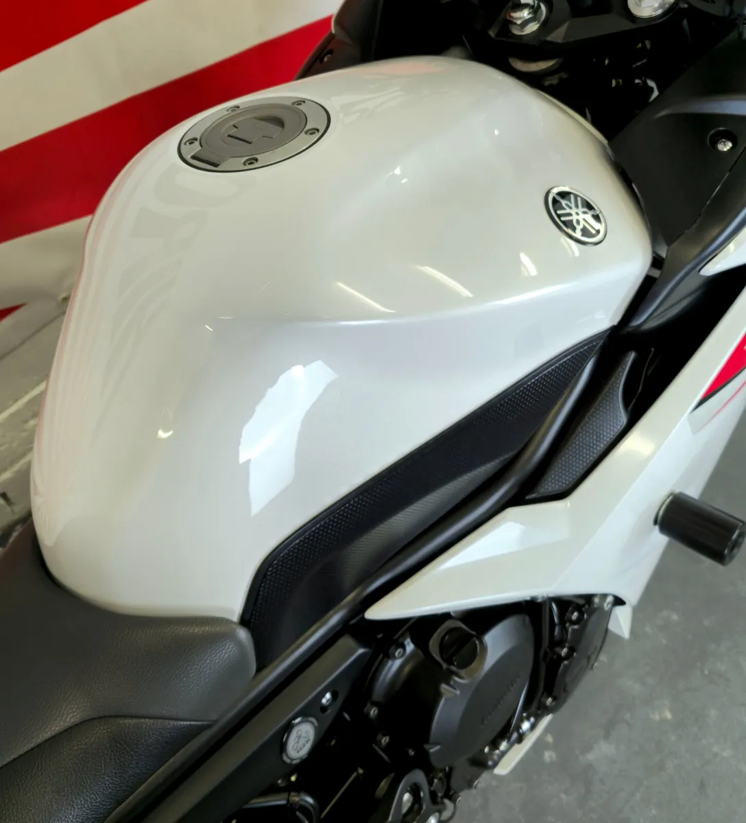 2013 Yamaha XJ6F Diversion - Image 4