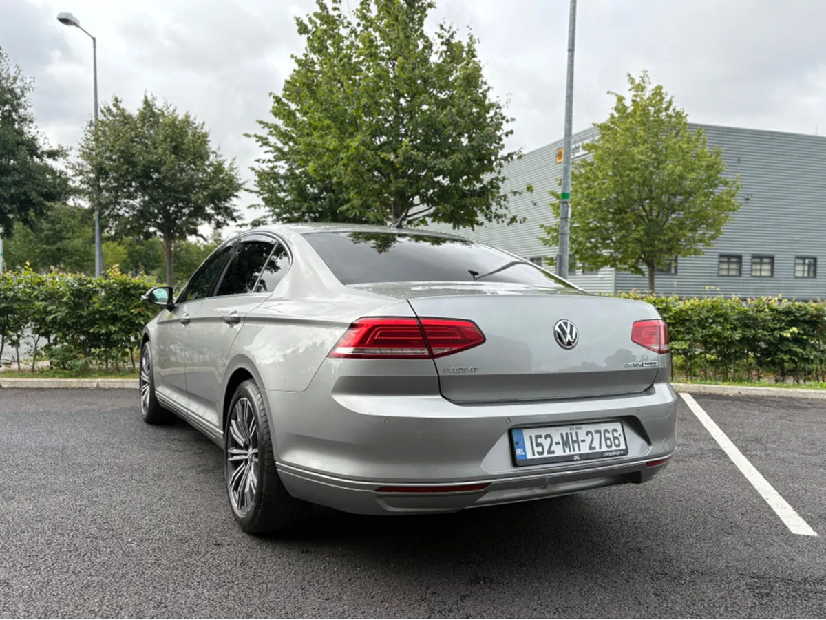 Volkswagen Passat 2.0 DIESEL AUTO *FULL SERVICE HI - Image 3