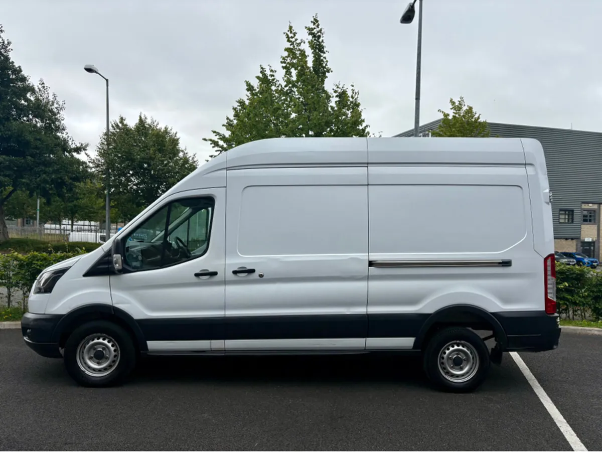 Ford Transit 2.0 DIESEL MANUAL *FRESH DOE*NO VAT - Image 2