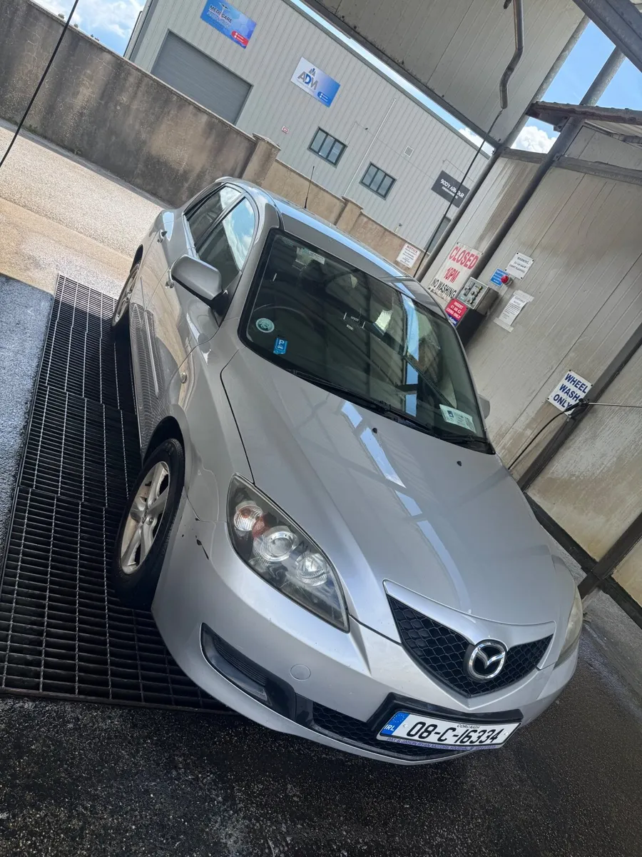 Mazda 3 2008 - Image 2