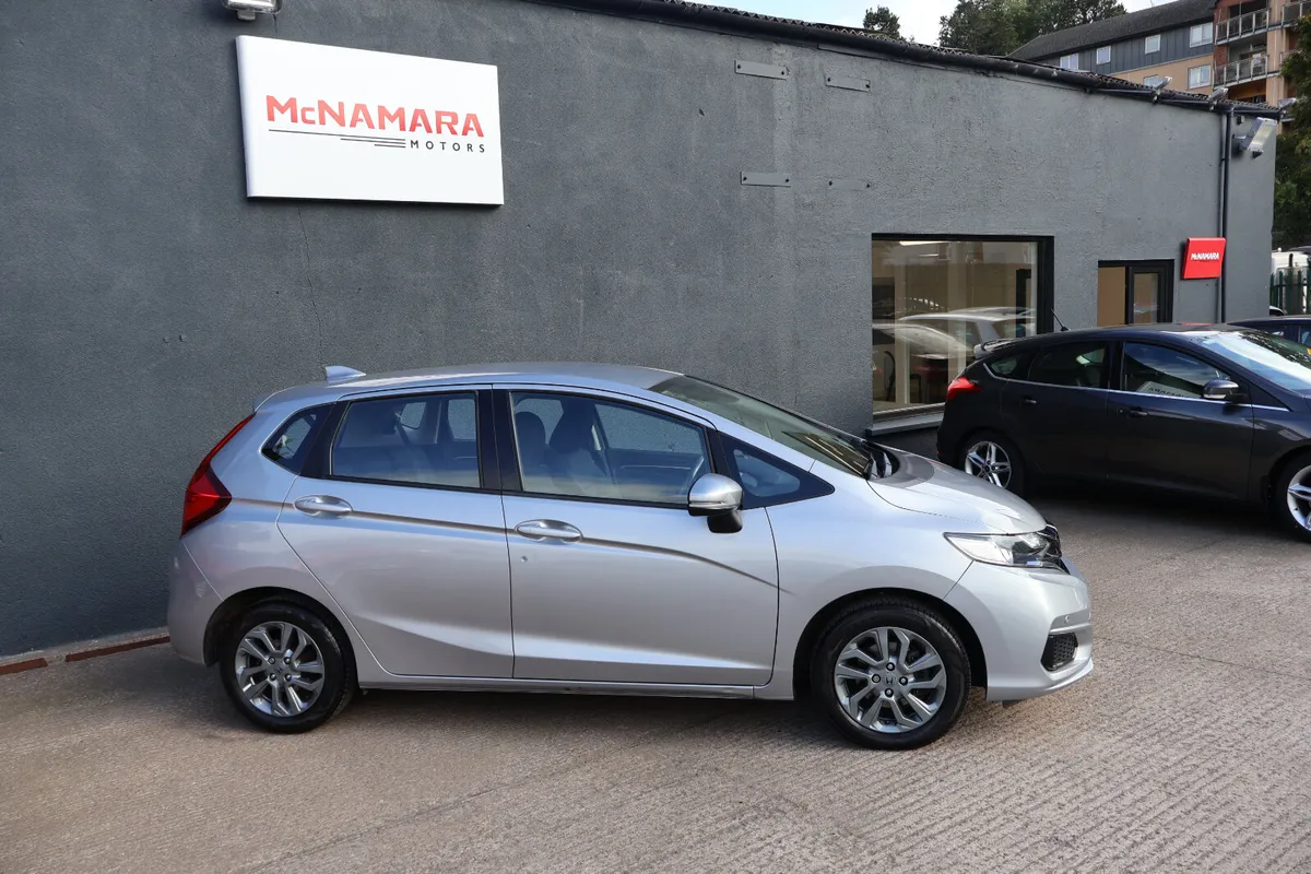 Honda Jazz Low Mileage Huge Spec Exceptional! - Image 2
