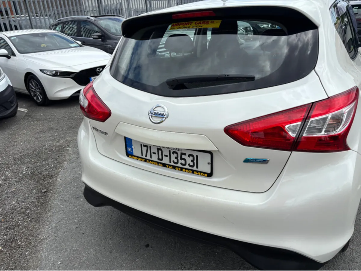 Nissan Pulsar 1.5 DSL SV NC E6 4DR - Image 2