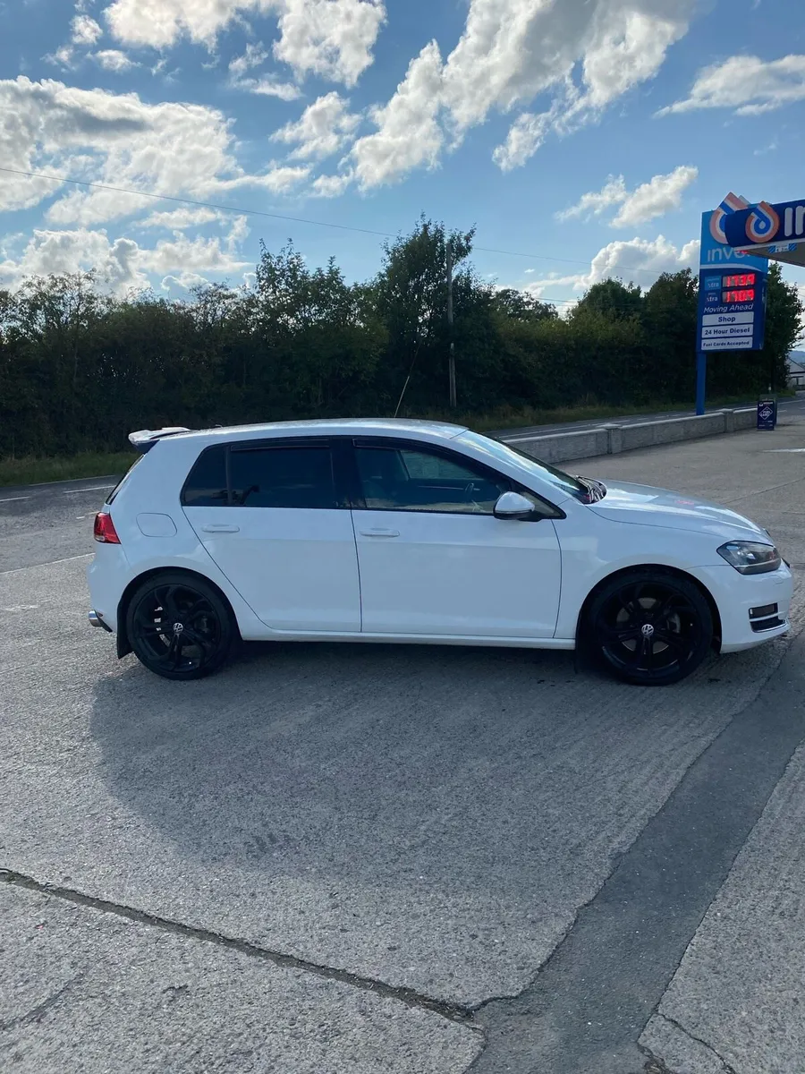 Mk7 golf high line edition LOW MILES - Image 4