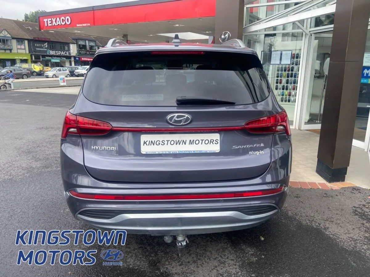 Hyundai Santa Fe Phev 5DR Auto - Image 4
