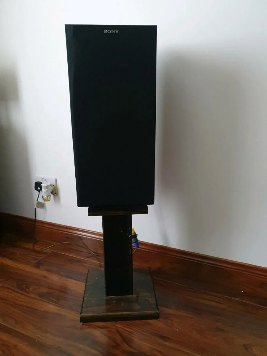 Large Sony Speakers - Image 3
