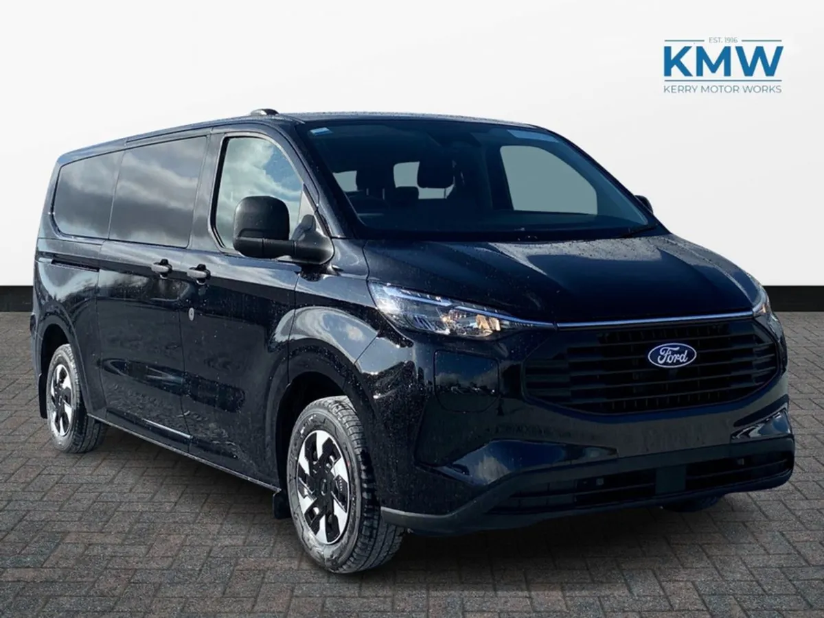Ford Transit Custom Kombi 2.5 LWB Trend Phev Auto - Image 1