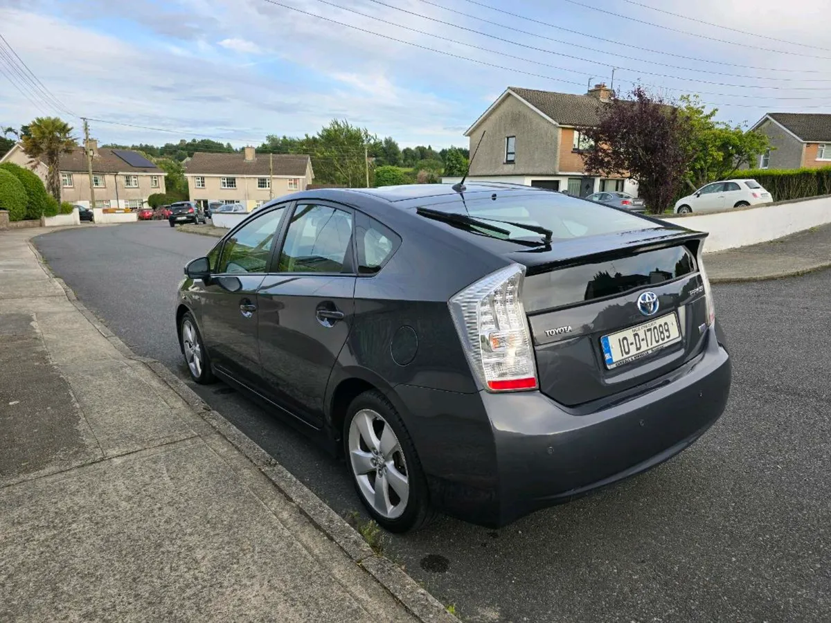 Toyota Prius 30 High Spec New NCT Low Mileage - Image 4