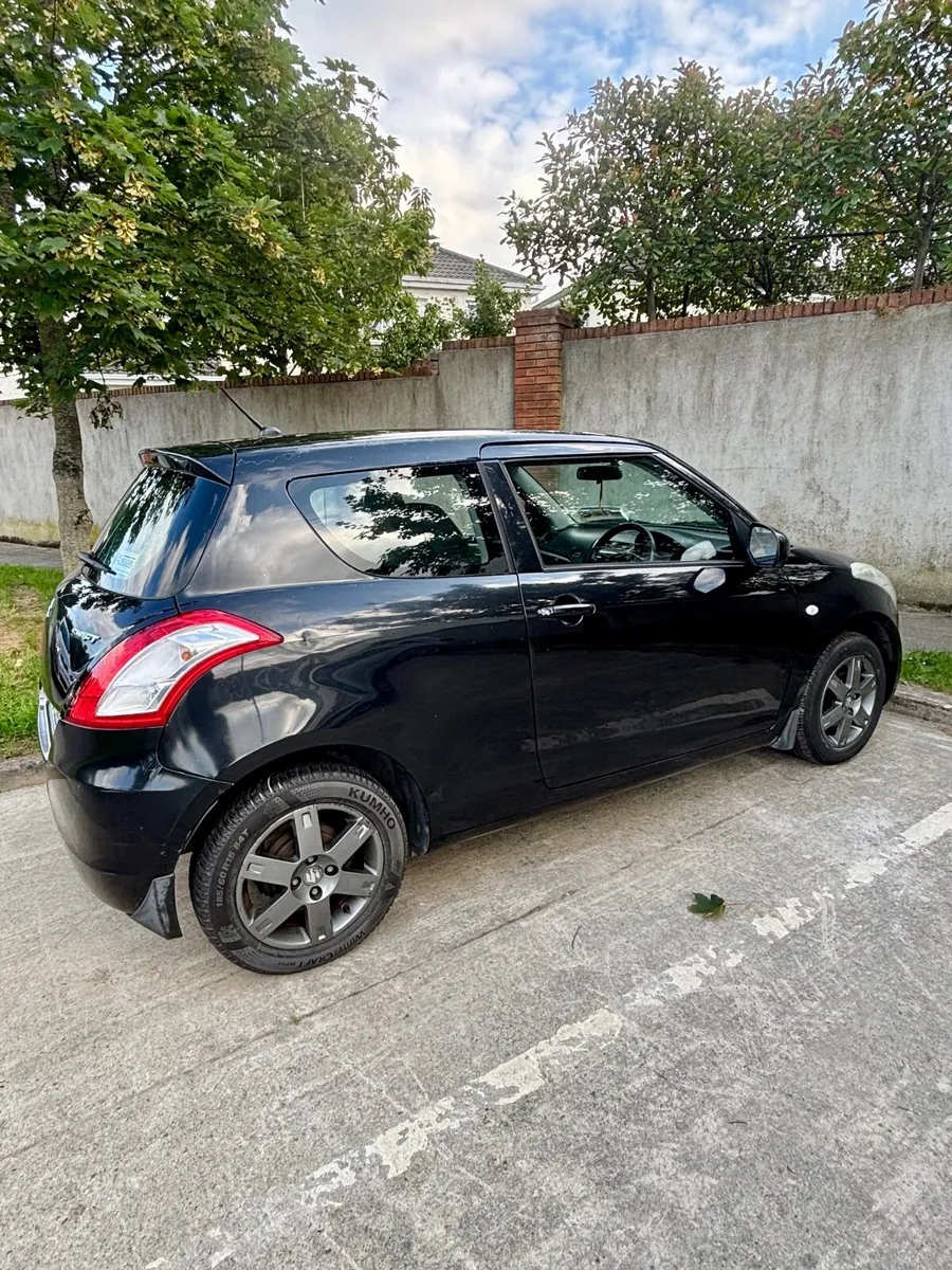 Suzuki Swift 2012 - Image 4