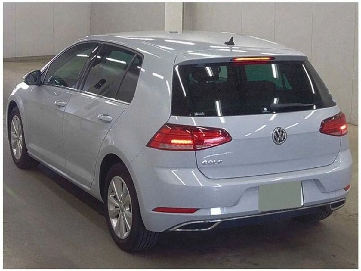 Volkswagen Golf 1.2 Petrol Comfortline Automatic - Image 2