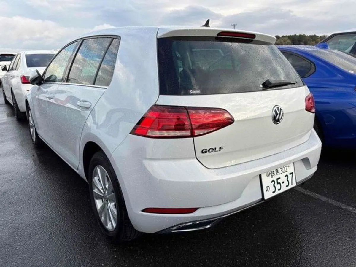 Volkswagen Golf 1.2 Petrol Comfortline Automatic - Image 3