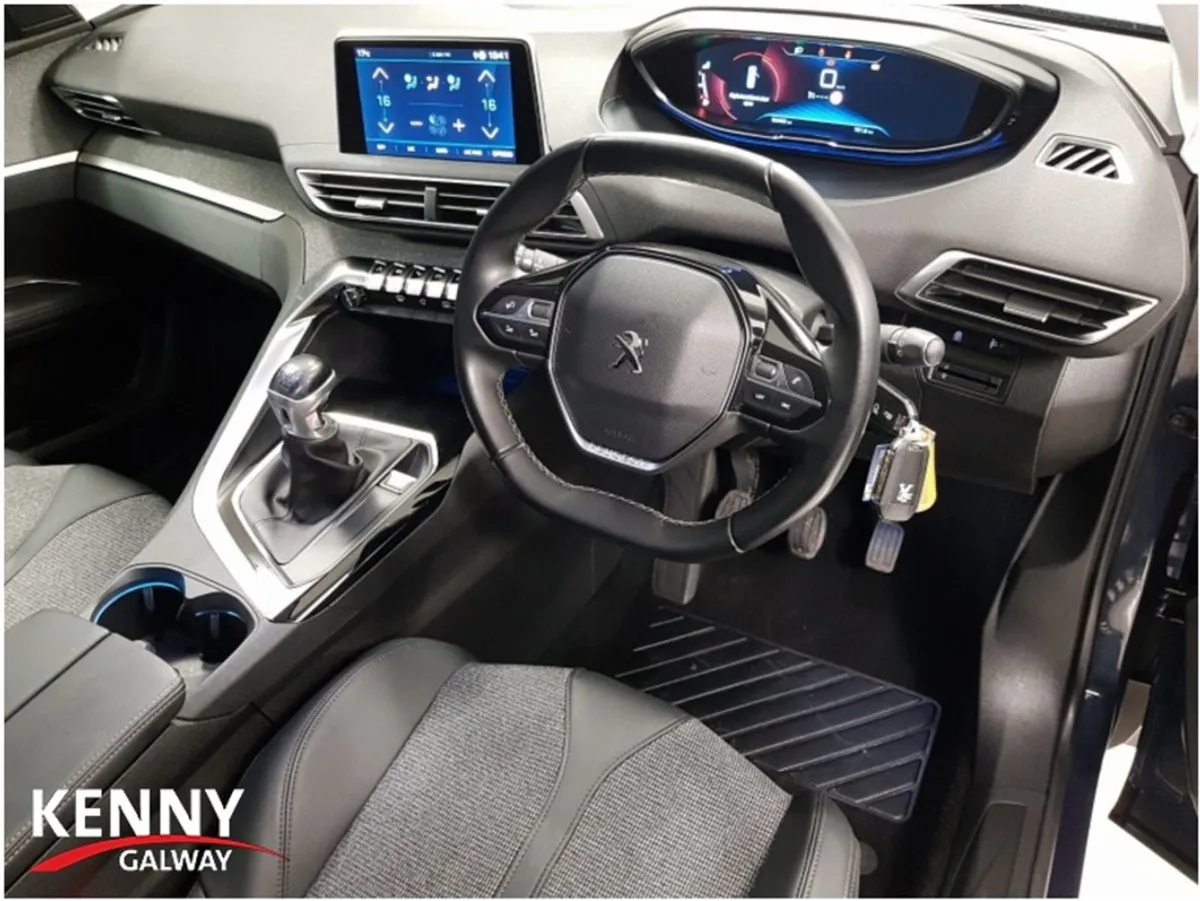 Peugeot 5008 Allure 1.5 Blue HDI 130 6 6.2 4DR - Image 2