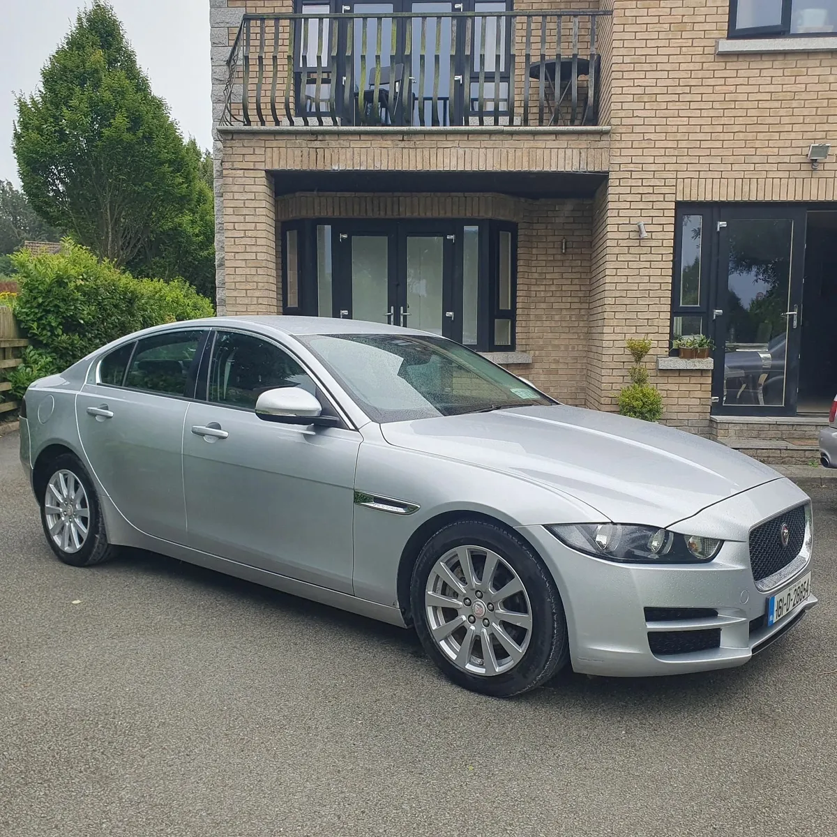Jaguar XE  2016 new nct 8/26 diesel 2.0cc - Image 1