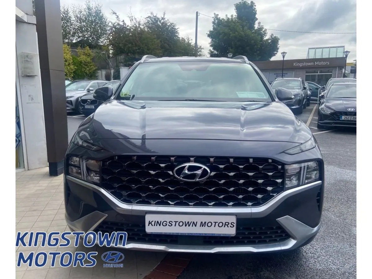 Hyundai Santa Fe Phev 5DR Auto - Image 2