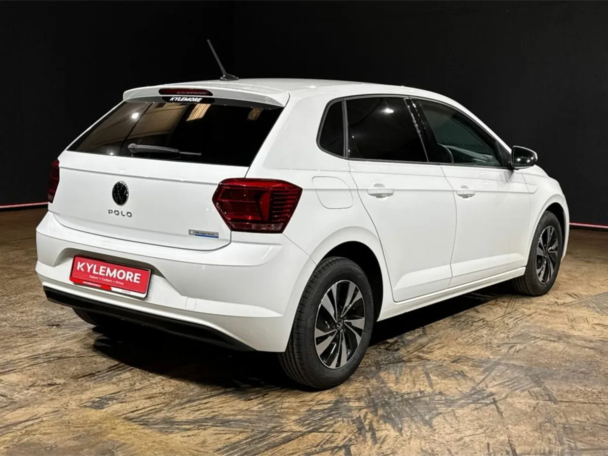 Volkswagen Polo 1.0 TSI AUTOMATIC - REVERSE CAMERA - Image 4
