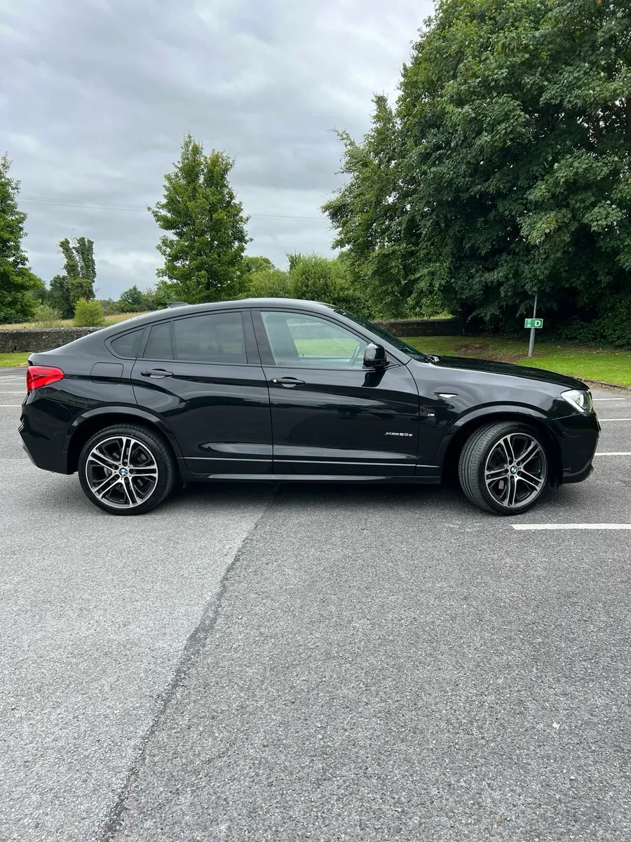 BMW X4 2017 XDRIVE M-Sport Automatic - Image 3